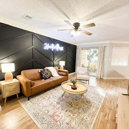 The Cozy Bohemian In Mid-City! هانتسفيل المظهر الخارجي الصورة