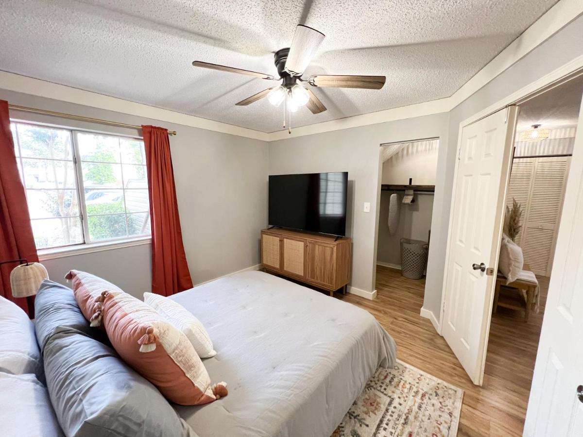 The Cozy Bohemian In Mid-City! هانتسفيل المظهر الخارجي الصورة